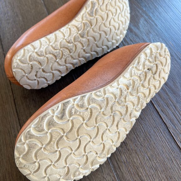 Handmade in Japan | Women's Natural Leather Loafer - Picture 4 of 6